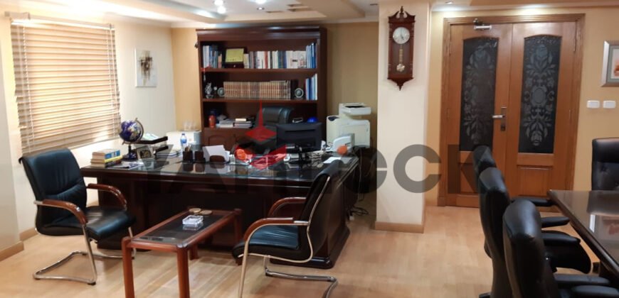 مقر إداري 276 م² للبيع في كومباوند جرين تاورز سموحة – الاسكندرية