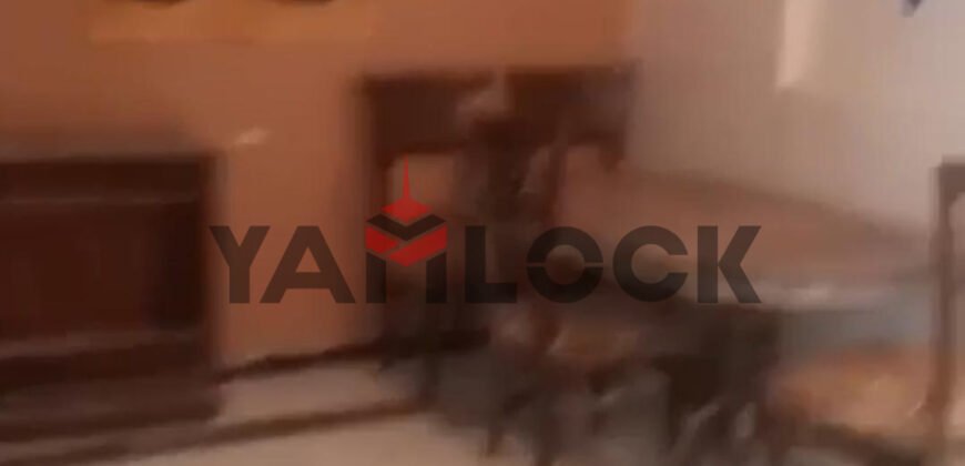 فيلا مستقلة 250 م² للبيع بعد مطار مطروح 3 نمرة من الشارع الرئيسي
