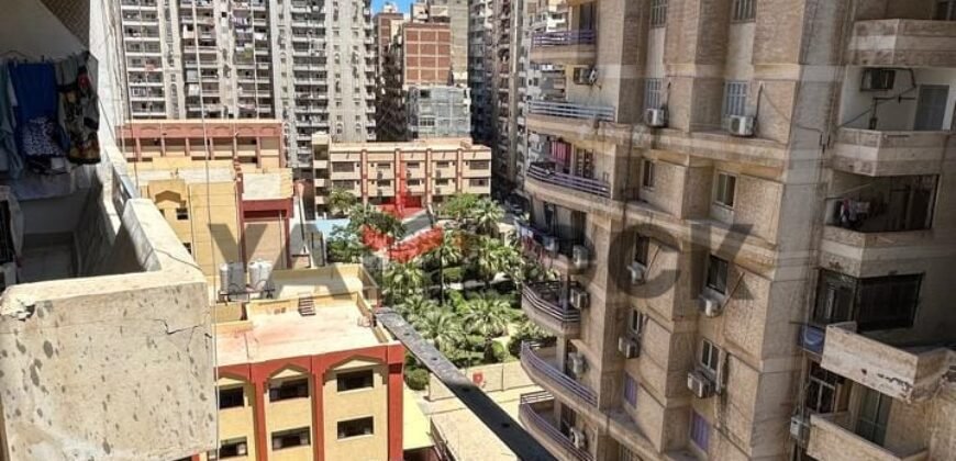 شقة 125 م² للبيع في شارع مسجد نور الدين خطوات من سنترال ميامى – الاسكندرية