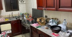 شقة 160 م² للبيع بقلب مصر الجديدة بحصة فى الأرض بها توصيلات غاز وكهرباء ومياه وتليفون كما يوجد إمكانية بيع المطبخ وعدد ٢ تكييف.