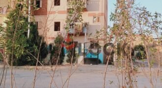 مبنى سكني 150 م² للبيع ٣ ادوار في ابني بيتك