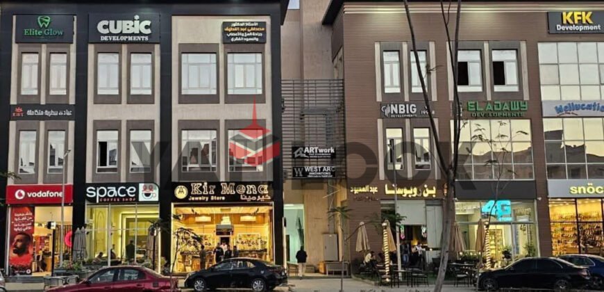 تجاري 69 م² للبيع في مول Rock Eden علي طريق زويل بلازا مباشرة – حدائق أكتوبر
