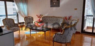 شقة 165 م² للبيع  تطل علي كورنيش النيل – المعادي