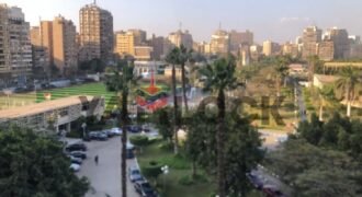شقة 220 م² للبيع في  امام باب نادي الصيد – الدقي