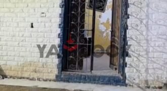 تجاري 65 م² للبيع في وسط البلد ( باب الشعرية) شارع جانبي امام قسم باب الشعرية
