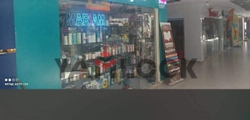 محل تجاري 32 م² للبيع محل رقم 42 بمول هاي تاون محور جمال عبد الناصر اكتوبر