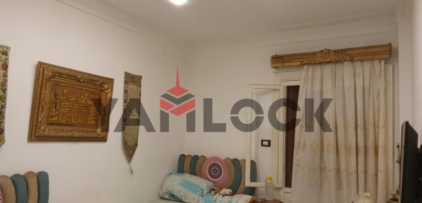 شقة 90 م² للبيع  اول الغيط الصعيدي محرم بك – الاسكندرية