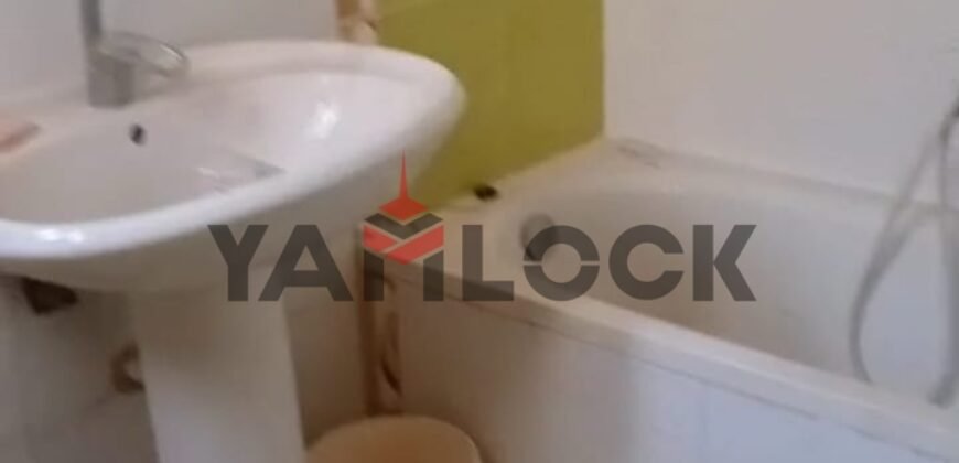 شقة 92 م² للبيع في عمارات الشحن والتفريغ اخر شاطي الزهور –  الاسكندرية