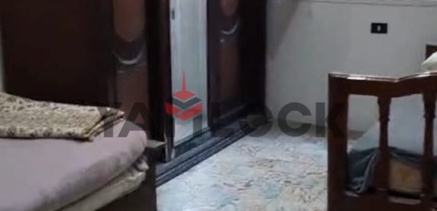 شقة 100م² للبيع في شارع عبد الرحمن محمد – عين شمس