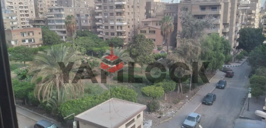 شقة 200 م² للبيع في عباس العقاد المنطقة الاولي مدينة نصر