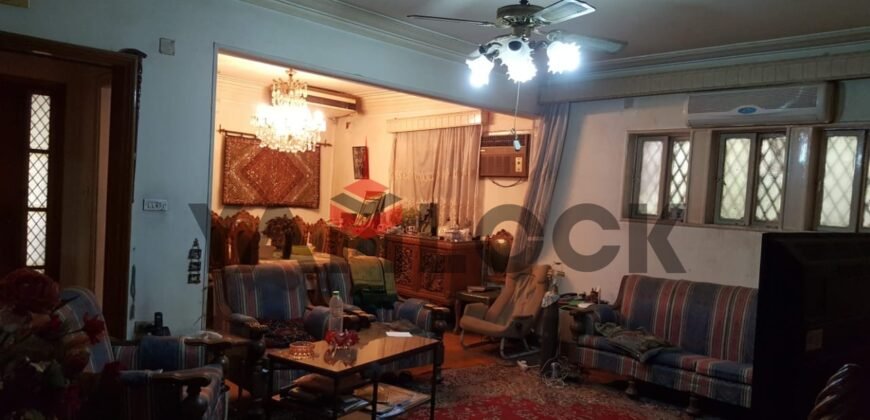 مبني سكني 980 م² للبيع في شارع د. محمد على البقلى متفرع من شارع الحجاز و موازى لشارع عبد العزيز فهمى