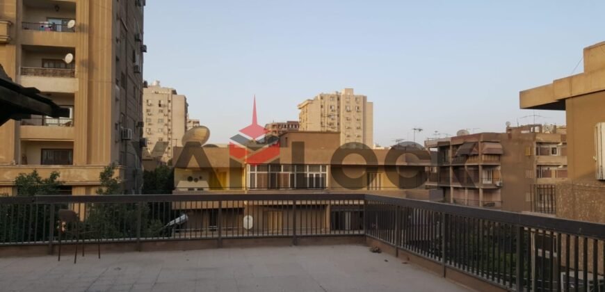 مبني سكني 980 م² للبيع في شارع د. محمد على البقلى متفرع من شارع الحجاز و موازى لشارع عبد العزيز فهمى