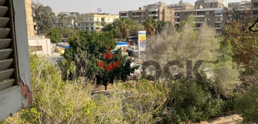 شقة 130 م² للبيع في ميدان فلسطين – معادي