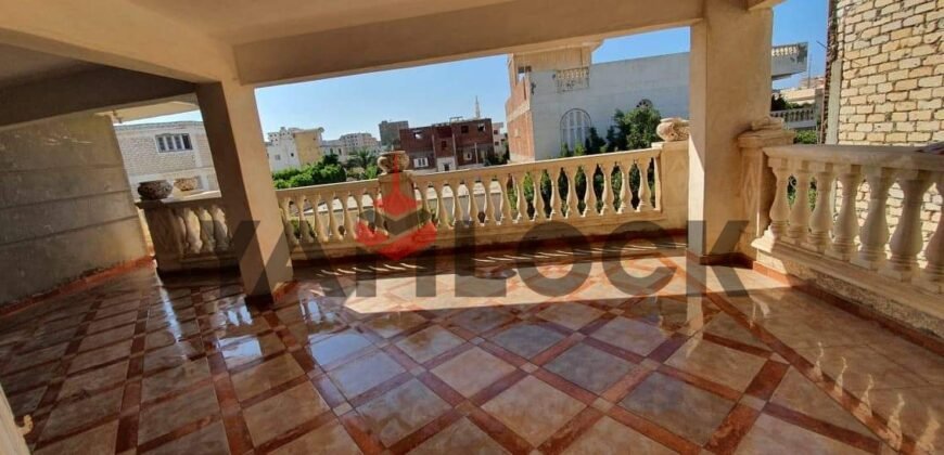 فيلا مستقلة 462 م² للبيع تشطيب سوبر لوكس إطلالة حديقة في الاسكندرية