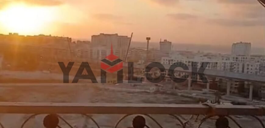 شقة 200 م² للبيع أمام المعمورة الشاطىء ترى البحر بشارع مصطفى كامل الرئيسى – الاسكندرية