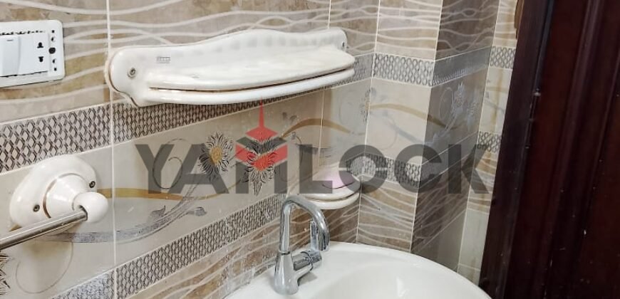 شقة 235 م² للبيع في البنفسج 2 التجمع الاول محور يوسف السباعي أمام سوان ليك حسن علام