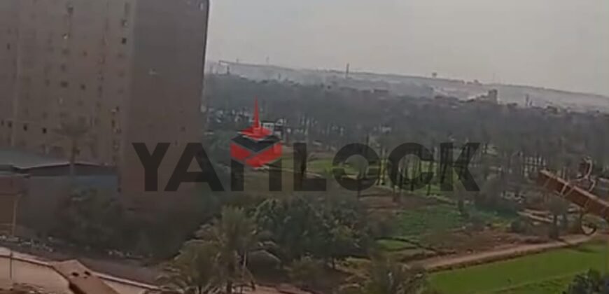 شقة 100 م² للايجار في 165 طريق المريوطية جاردنز بجوار موقف الصاحبه