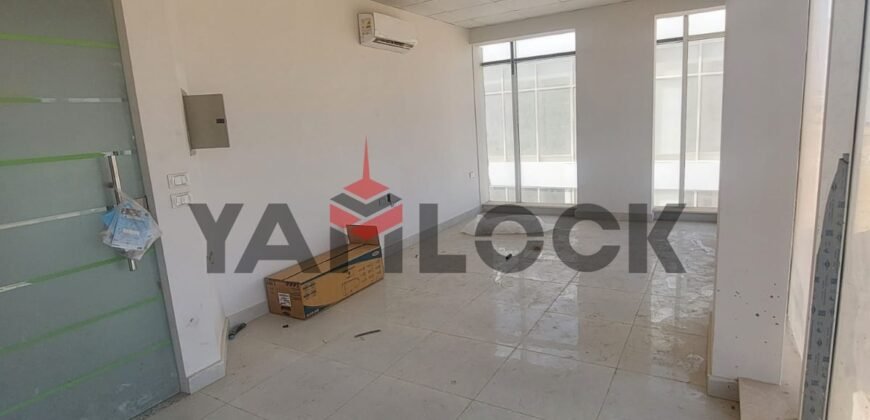 تجاري 40 م² للبيع في خدمات البنفسج 2 التجمع الأول