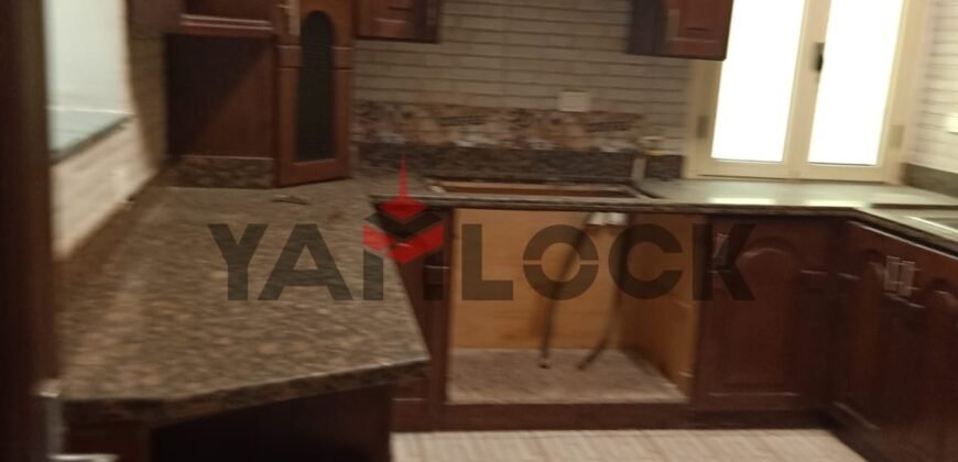 Duplex 430 m² for Rental in Al Yasmeen 7, New Cairo