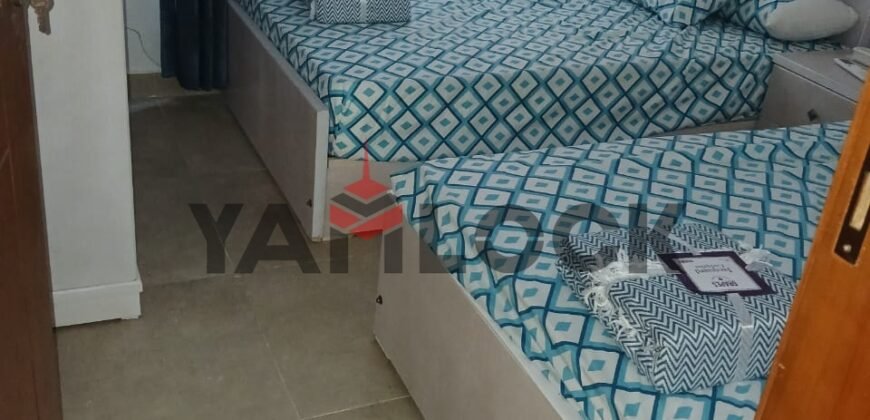 شاليه 92 م² للايجار الشهري مفروش في ماونتن فيو راس الحكمه الساحل الشمالي
