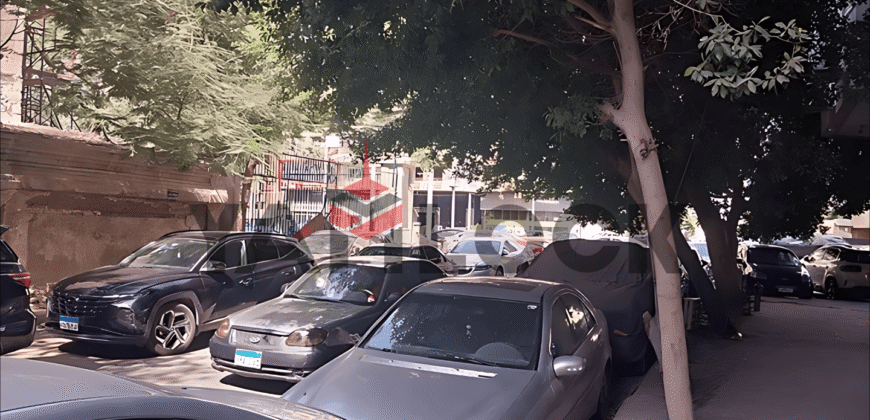 تجاري 45 م² للبيع  في شارع مراد، أمام حديقة الحيوان مباشرة