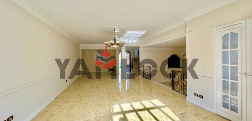فيلا مستقله 200 م² للبيع منتجع ساندوريني كونتيري كلوب في طريق مصر اسكندريه الصحراوي قصاد هايبر وان علي طريق ابوغالب