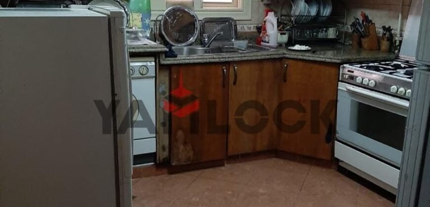 شقة 300 م² للبيع في جوزيف تيتو خلف قباني للاثاث النزهة الجديدة
