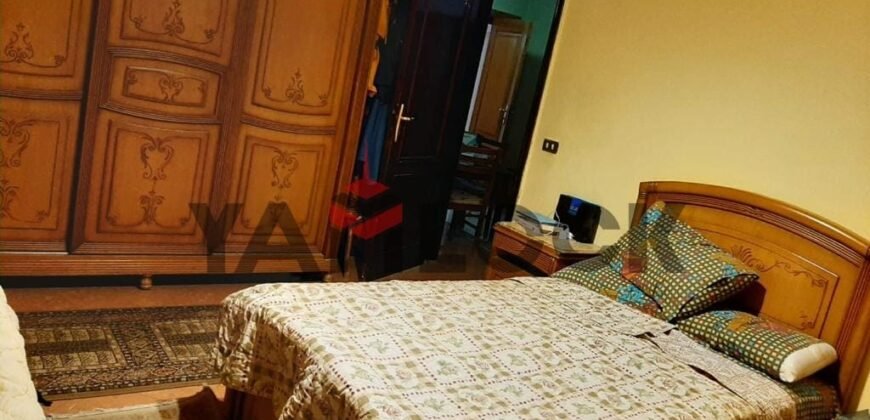 شقة 300 م² للبيع في جوزيف تيتو خلف قباني للاثاث النزهة الجديدة