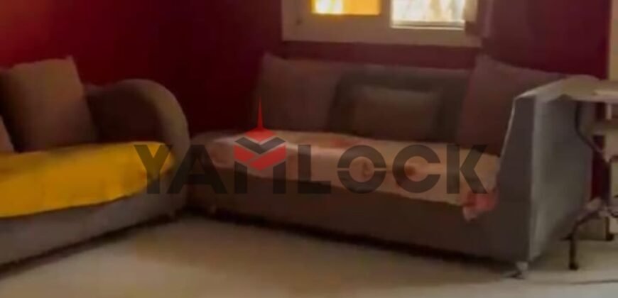 شقة 120 م² للبيع في الشروق المنطقة التانى امام كارفور الجديد ودار مصر