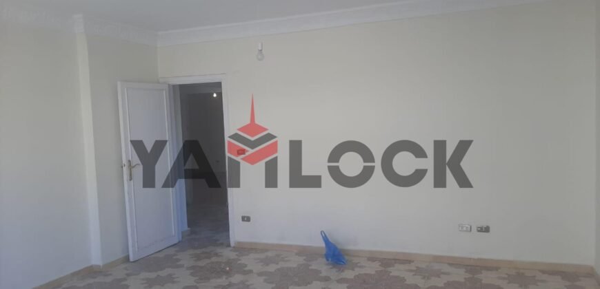 شقة 104 م² للبيع فى تعاونيات سموحة – الاسكندرية