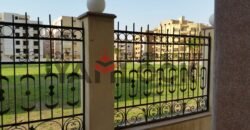 شقة 200 م² للبيع في التجمع الاول عمارات البنفسج جنب مدرسة بداية الدولية شقة 200 م² للبيع في التجمع الاول عمارات البنفسج جنب مدرسة بداية الدولية