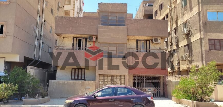 مبنى سكني 160 م² للبيع في شارع حافظ بدوي الحي السابع مدينة نصر