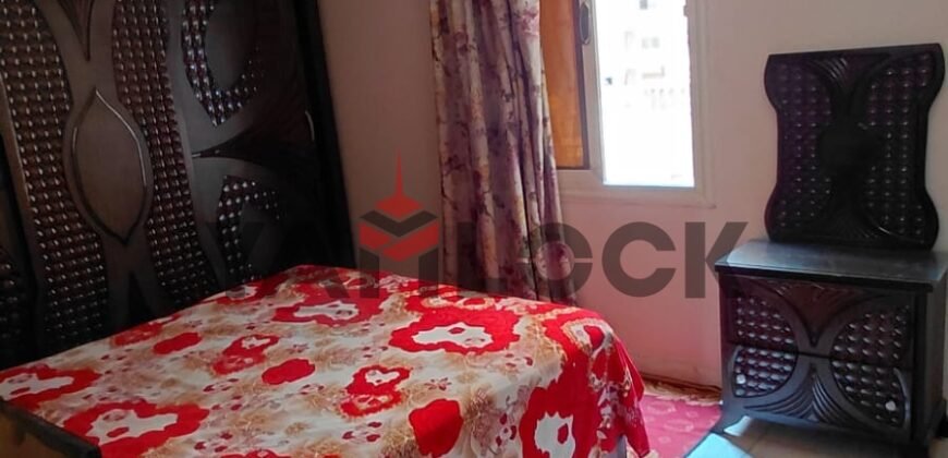 شقة 90 م² للبيع تالت نمره من البحر بين جمال عبد الناصر والبحر بالمندره – الاسكندرية
