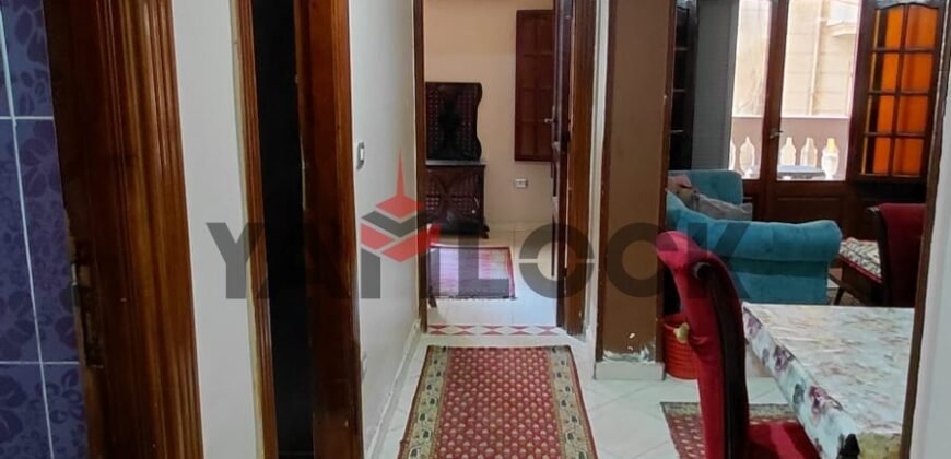 شقة 90 م² للبيع تالت نمره من البحر بين جمال عبد الناصر والبحر بالمندره – الاسكندرية