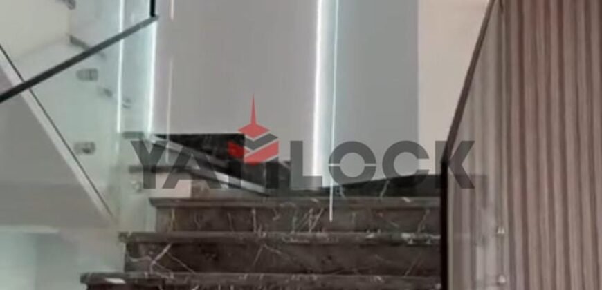 فيلا تاون هاوس 280 م² للبيع  في بكمبوند ديستكرت 5 التجمع الخامس
