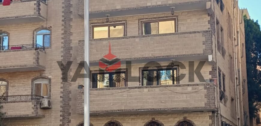 مبنى سكني 324 م² للبيع بالحي الخامس خطوات للمحور المركزي – 6 أكتوبر
