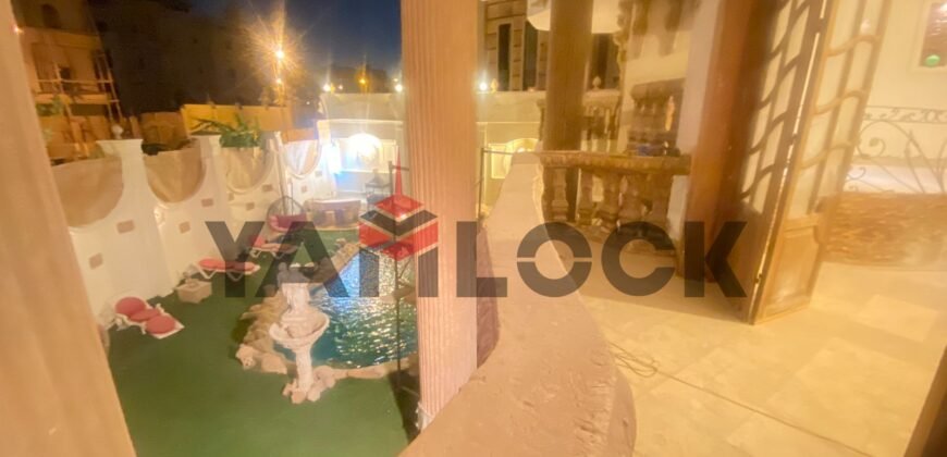 قصر  1500 م² للبيع في جولف القطاميه هايتس بوابه غرب الجولف التجمع الخامس خمس ادوار