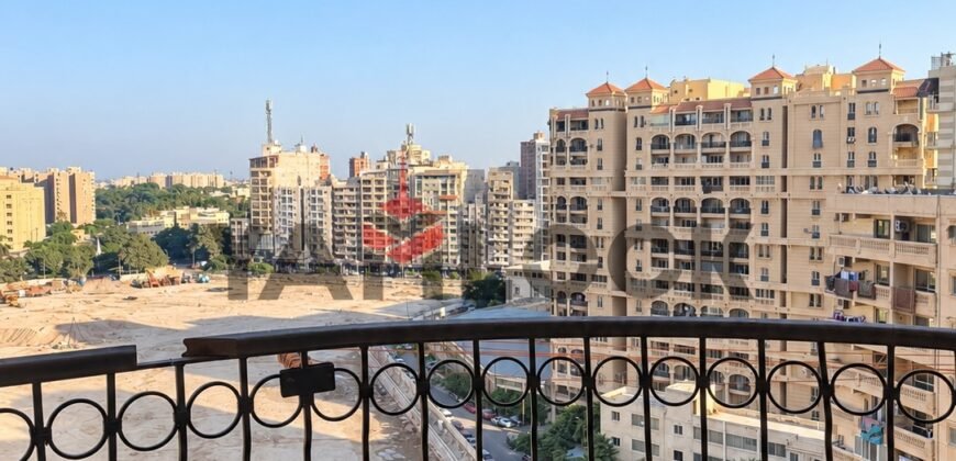 شقة 250 م² للبيع مفروش في الاسكندرية سموحة شارع فوزى معاذ