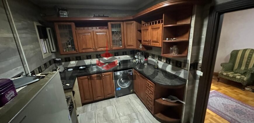 شقة 275 م² للايجار مفروشة في الاسكندرية 151 شارع عبدالسلام عارف الاسكندرية امام مول سان ستفانو