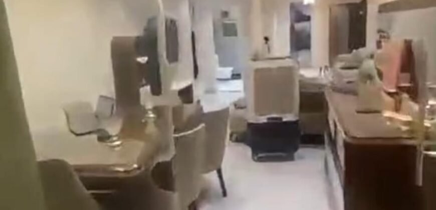 فيلا دوبلكس 270 م² للبيع في حي البوليفارد التوسعات الشمالية أمام ماونتن فيو تشيل أوت بارك 3 نمر من محور البوليفارد