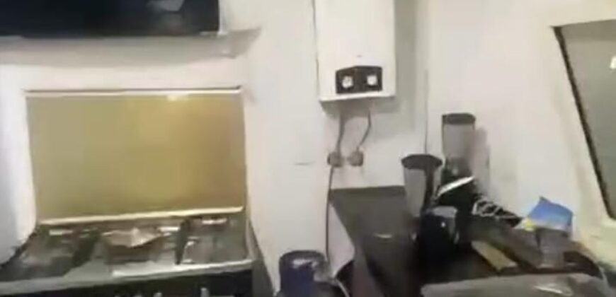 فيلا دوبلكس 270 م² للبيع في حي البوليفارد التوسعات الشمالية أمام ماونتن فيو تشيل أوت بارك 3 نمر من محور البوليفارد