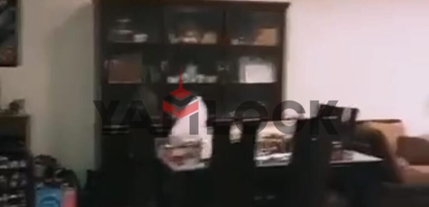 شقة 160 م² للبيع في شارع الفادي ناصيه أسواق بلال اللبيني فيصل