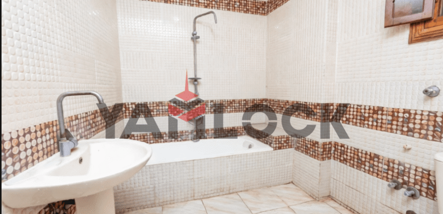 شقة 140 م² للبيع في فلمنج – شارع من مصطفى كامل