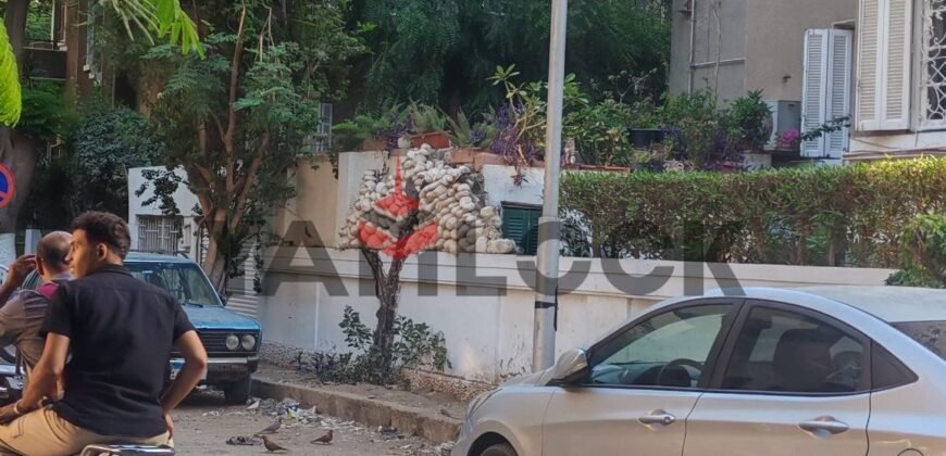 مبنى سكني 409 م² للبيع في شارع الدكتور السبكي – الدقي الجيزة