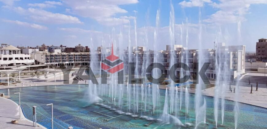 ستوديو 68 م² للبيع نصف تشطيب بحديقة خاصة علي محور البوليفارد