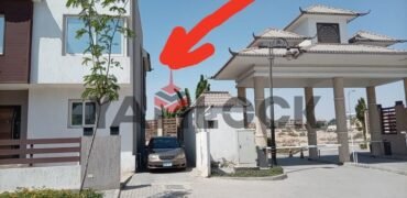 تاون هاوس 255 م² للبيع في كمبوند روك ڤالى العبور الحى الخامس أمام مستشفى فريد