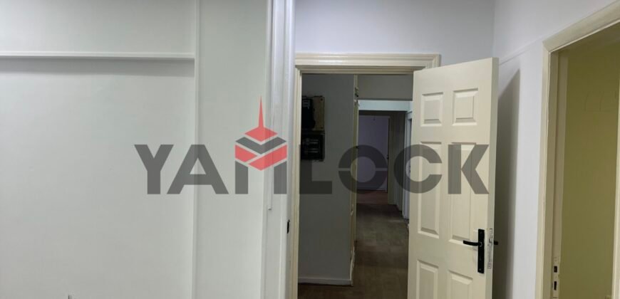 شقة سكنى او تجارى 160 م² للايجار الشهري في 30 عبد المنعم حافظ